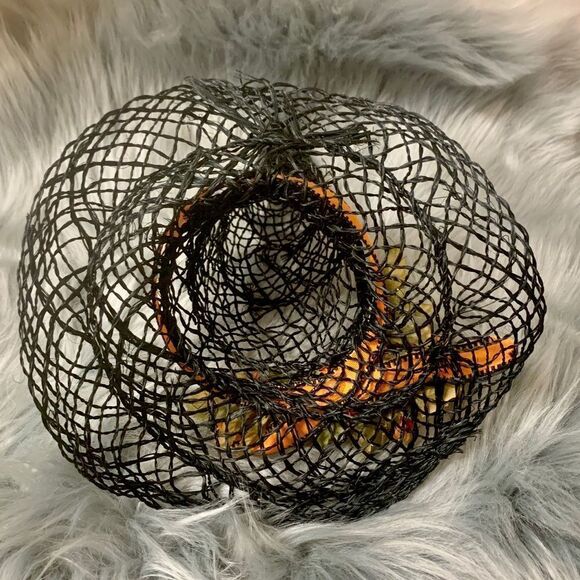 Wicker Witch’s Hat Tabletop Decor - Picture 4 of 4